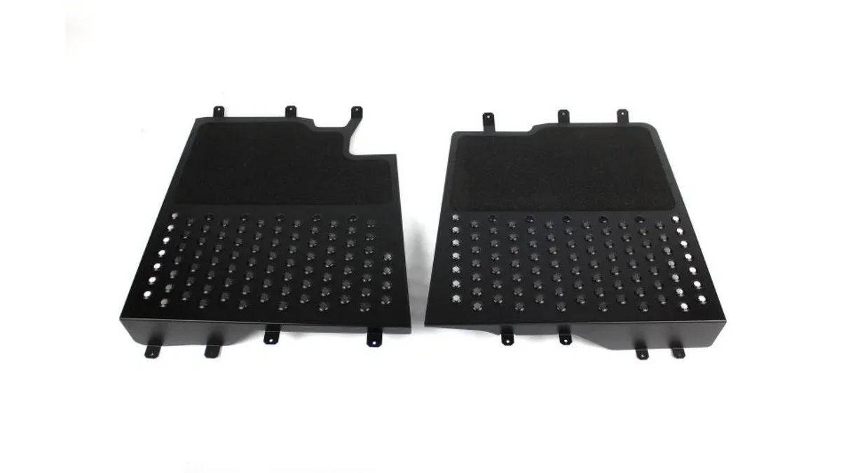Podlaha BMW E46 jednoduchá DRIFT KJS RAJDOVÁ z pozinkované oceli grip tape Černá